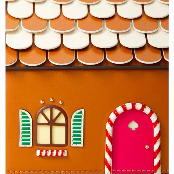NWT Kate Spade Gingerbread House Purse ✨ Christmas Bag 🎄 $449 MSRP - New Seller! - Picture 6 of 13